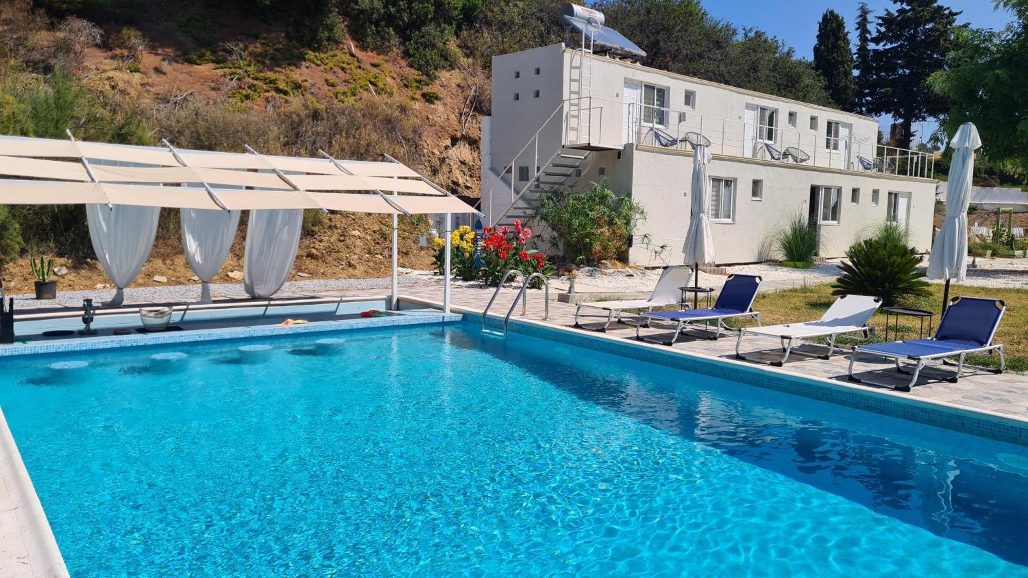 Greco Paradise Suites - Adult Only Nea Skioni Dış mekan fotoğraf